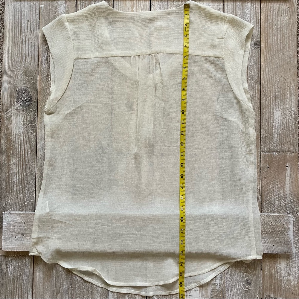 FREE W/ ITEM EQUAL/MORE VALUE Sheer White V-neck Blouse - Picture 6 of 7